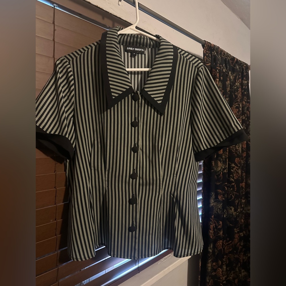 Black and Gray Casual Button Down Shirt with Vertical Stripes